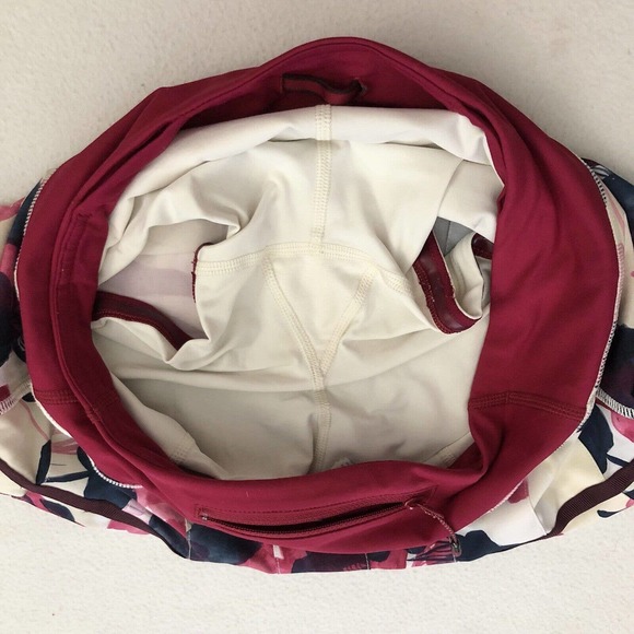 Lululemon Inky Floral Ghost Inkwell Bumble Berry Pleated Pace Setter Skirt 4Tall - Picture 2 of 10